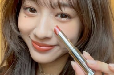 大人な気分の日のメイク。

2022 Springcollectionの
GIVENCHY新作リップ

ラメが入ってるのに
ギラギラしなくて、うるっと
ツヤっと...