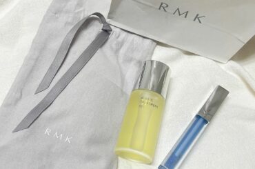 お誕生日プレゼントでもらった
@rmkofficial のオイルリピートしてて
4本めです笑

本当に癒されるからおすすめ。
嬉しい〜

#オイルトリートメント...