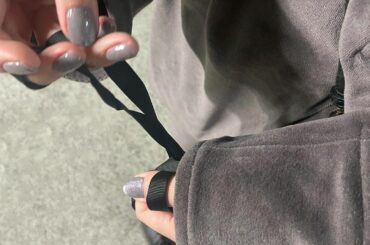 もうすぐネイルするから早く見たいです~てコメントですぐ載せちゃうファン好き好き人ちょろい！いつもおそいのに、笑
いつもコメントありがとうだよ︎...