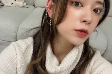 結構前に買ったけどあんまりつけてなかったピアスとイヤカフが繋がったやつ

してみた

特に出かけるわけじゃないけど
つけないと出番がなさすぎる笑

なんかかわい...