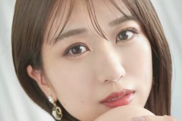 .
今回の作成した10周年グッズは宣材写真の時の写真を
使ってるんだけど
いつもお世話になってるメイクさん衣装さん
天才カメラマンさんが
めちゃくちゃ素敵に撮っ...