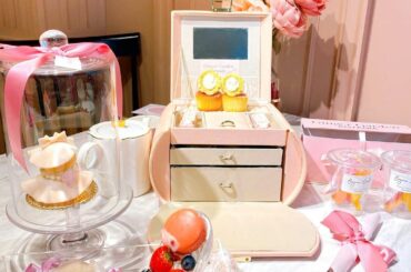 可愛いアフタヌーンティー
⁡
1つ1つが可愛すぎて
⁡
⁡
⁡
前に優姫ちゃんと行きました
⁡
「#未成仏百物語」「#恋愛リアリティショー」って
2つも映画で優...