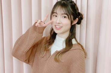 .
いつかの公演終わりの写真。

最近の髪型はお団子率が高いです

少しずつアレンジを変えて
先週なんて3日連続でやってたくらい

お団子アレンジコレクション...