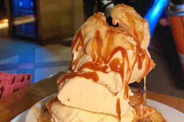 今日も1日よく頑張った！
皆さんも色々お疲れ様です
頑張ったねぇ

写真は最近食べた甘い物の中で印象に残っているデザートです...