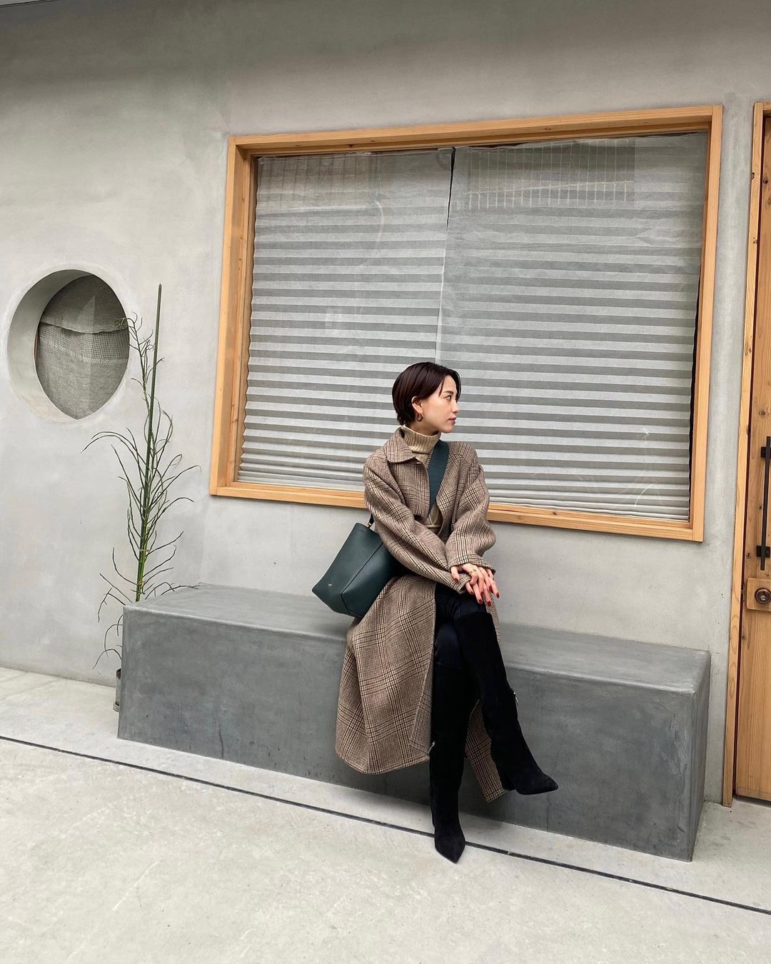 佐藤優里亜 ロングブーツはセールで賢く購入出来て大満足 今日の夜 購入品youtubeで紹介します そろそろお買い物も春物ばかりみてしまうよね まだ全然寒いのに Moe Zine