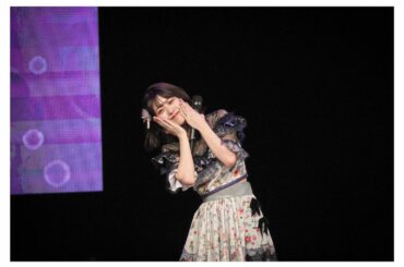 .
ライブ中の写真なかなか珍しいかも！
とっても楽しそう

上手に撮ってくださったファンの皆様
ありがとうございました♡

2月のライブも楽しみ。
無事に開催で...