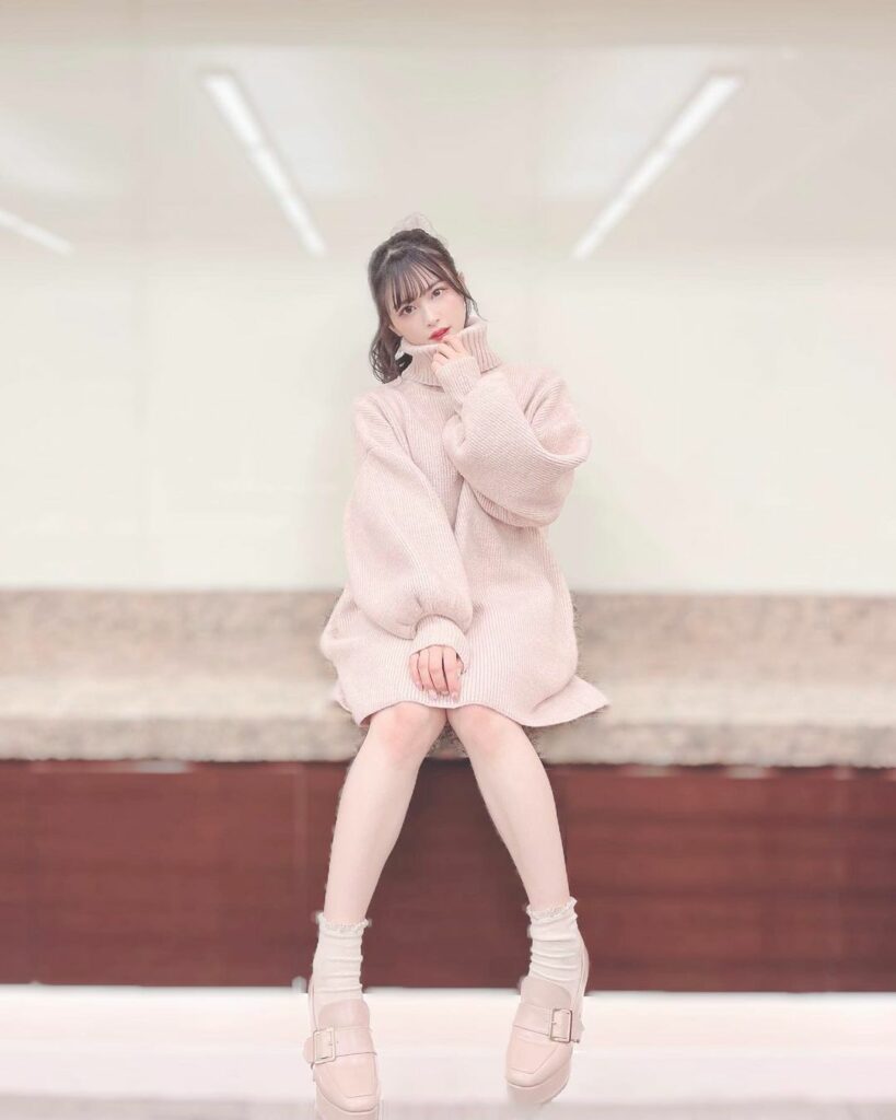 ニットワンピース Moe Zine