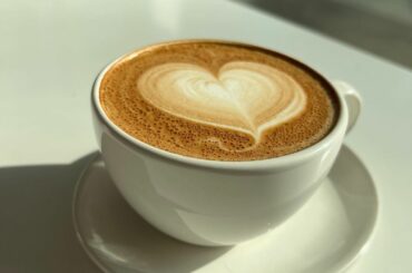 最近カフェラテ飲みすぎてる気がするな...