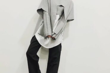 今日も歌っている

歌ってると暑い！！！　

before→after
もう別の服よ。...