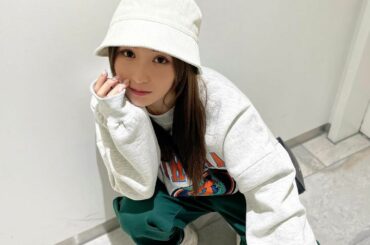 頭から靴まで全身WEGO！
(バッグ以外)
今日は朝から仕事でさっき終わった
.
雪で寒いから鍋も作った
.
頑張ったから湯船で身体休めてあげよ〜
みんなもおつ...