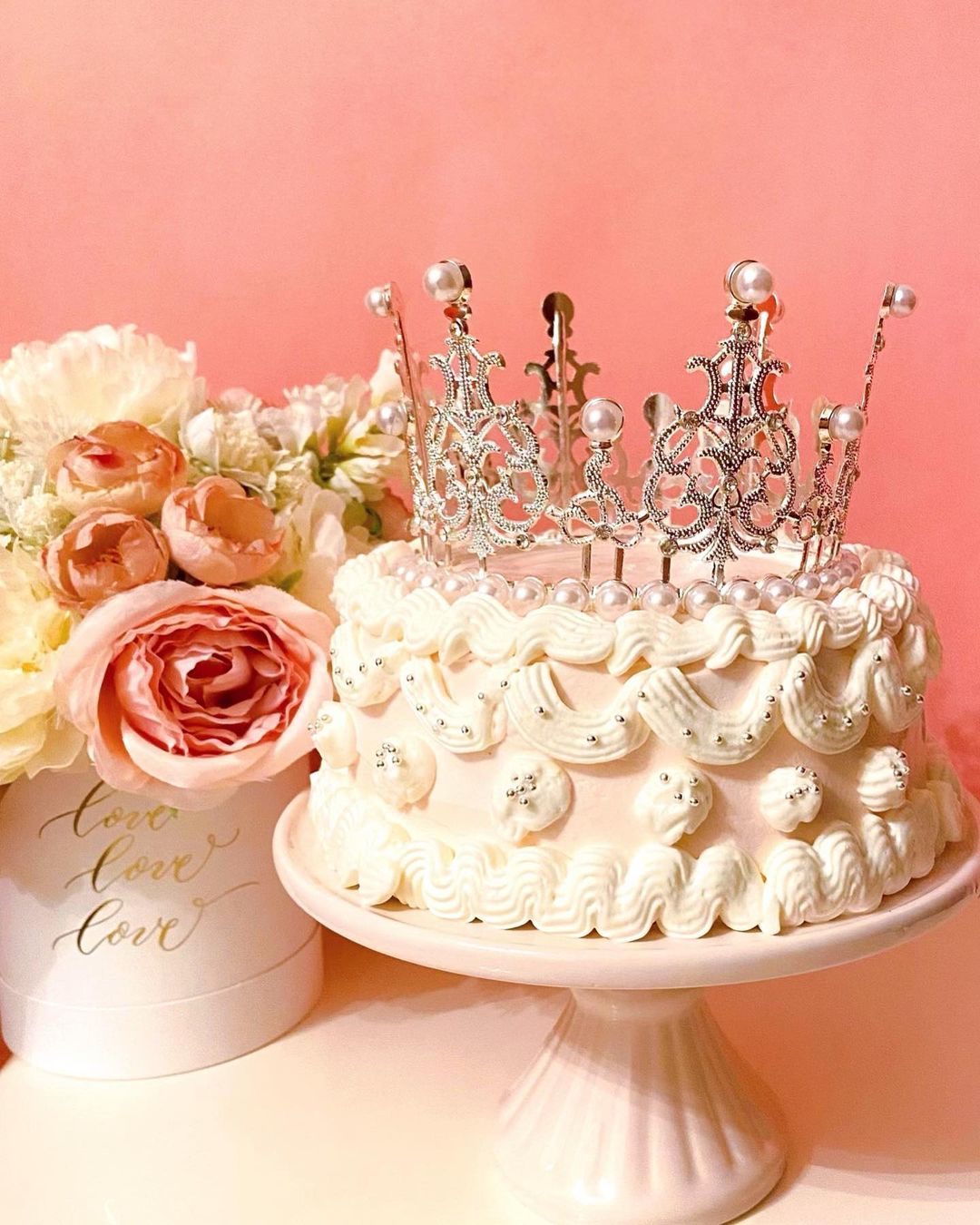 込山榛香 ティアラケーキ作りました パパに作った今年のバレンタイン 中身はチョコケーキです 凄くラブリーにしちゃったけど 喜んでくれました ティアラ Moe Zine 込山榛香 ティアラケーキ作りました パパに作った今年のバレンタイン 中身はチョコケーキです 凄くラブリーにしちゃったけど 喜んでくれました ティアラ Moe Zine