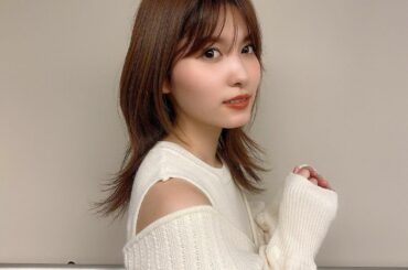 肩出しニットってどうしてこんなに可愛いんだろう

 #めぐコーデ  #lagunamoon...