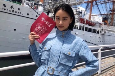 Amazon Originalドラマ
『星から来たあなた』
Prime Videoにて配信中です！

本日は山本美月演じる笹原椿の
お仕事中の写真をご紹介します...