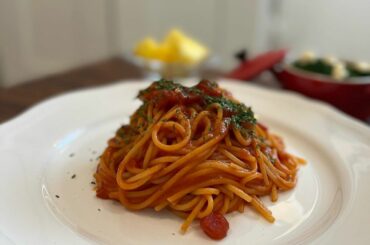.
.
#天木ごはん
普段は和食ばかりつくってるんだけど
珍しくパスタが食べたくなって
arrabbiata
.
.
#arrabbiata #pasta #パ...