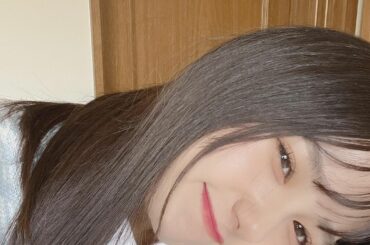 ぐでぐで〜 𓈒𓂂𓏸

 #春  #春コーデ  #春服  #ストレートヘア  #自然光  #可愛い  #可愛い女の子  #アイドル...