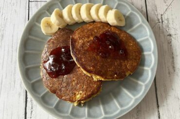 最近オートミールで料理するんだけど。
今朝の朝ごはんは初めてパンケーキにしてみました
私いつもパンケーキは焦がしちゃうのでそれは安定なのだけど、、
おいしかった...