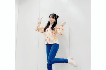 おはよ〜︎
今日も1日がんばりまめ大福ですv(^-^)v

昨日の写真
#Tarte #withLIVE
#デニムコーデ...