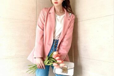 春服になってきました
⁡
春服が1番好きなので嬉しい♡
⁡
⁡

（写真ちょっとおんざ気味）

⁡
#ジャケット #ピンク服 #春服 #私服...