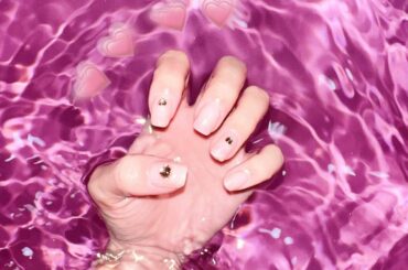 セルフネイル
@ohora_jp 使って自分でネイルしてみたよ
前に動画でも紹介したけどやっぱいい

#水に浮かんでるのはゴミじゃないよラメと気泡だよ
#oho...