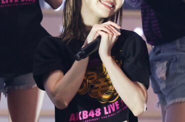 ༝༚┈❁┈༚༝

本日4/8でデビュー15周年を迎えました

AKB3期生としてデビューして、
同期はもう全員卒業していきましたが、、
なんだかんだ1人残って楽...