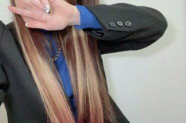 .
やっっと美容院行けたぁ♡♡♡
ずっと行きたかったけど行かれんくて
明日はライブなので 
まつ毛パーマも 一緒に
髪の毛も綺麗にしてきましたっ

毛先少しピン...