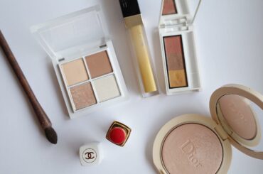 最近お気に入りの組み合わせ
イエローメイク
・
SUQQU @suqqu_official 
グロウ タッチ アイズ　02

B IDOL @bidol_off...