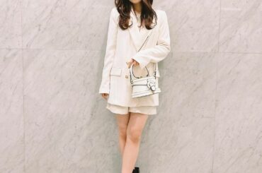 ㅤㅤㅤ
暖かくなってきたのでホワイトコーデ 
形が可愛くて一目惚れした @olu.myself さんのバッグ ︎
高級感もあってお気に入りです !
ㅤㅤㅤ
#ホ...