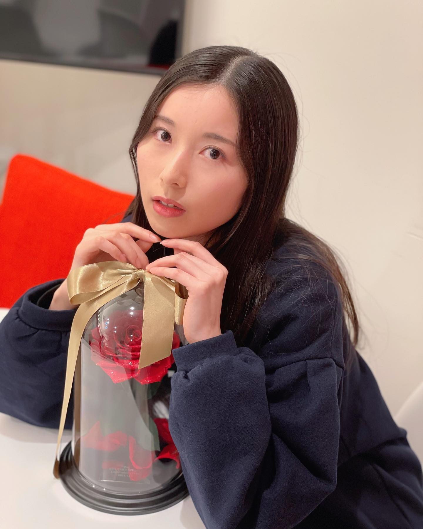 佐々木琴子:  - Moe Zine