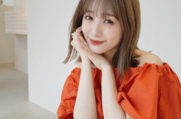 今日はメイクもファッションも

気になってたカフェに
明日発売のワンピを着ていきました。

トレンドカラーのオレンジが
気分も上がっておすすめ︎です。

オフシ...