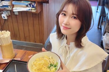 #trip

香川といえば、うどん
人気の大島うどんへ行ってみました。

私達は、かけうどんと肉うどんを注文
お椀に御汁を入れて温めておき、
フリースタイルでお...