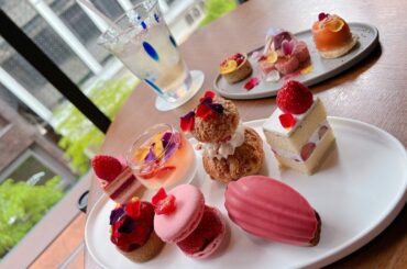 これはまだ桜が咲き誇っていた頃に食べた美しい春たち

#アフタヌーンティー#なんて
#優雅なことをした貴重な日
#レアだから載せちゃお
#荒木優里 ちゃん
#同...