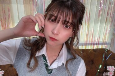 最近JKがやってるポーズらしい
ゆめちゃんから聞いたw...