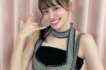 逆上がり公演
⁡
⁡
無事に初日を迎えることが出来ました🥹
⁡
初めてやる曲ばっかりでとても新鮮な気持ちだったなぁ
⁡
すごいいい曲いっぱいだしみんなでハッピー...