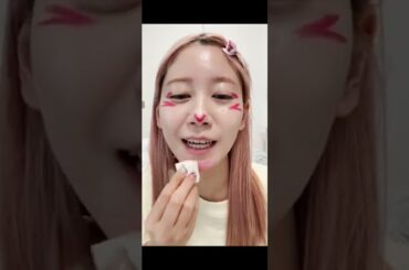 SNSで話題のメイクに挑戦してみたらヤバい顔になってしまった・・・ #Shorts