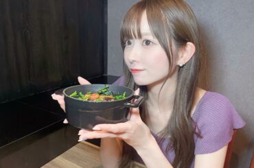 .
休日は行きたかった焼肉屋さんでゆにとご飯~♡
ひつまぶし最高お肉もとっても美味しかった...
　
あと少し前に山本さんにカラーしてもらったよ、
色落ちしてき...