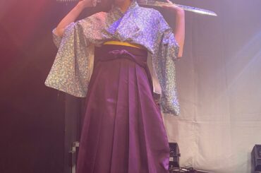 𓂃◌𓈒𓐍𓈒
人生で初めて袴着た´-

似合ってる？？
#袴 #殺陣...