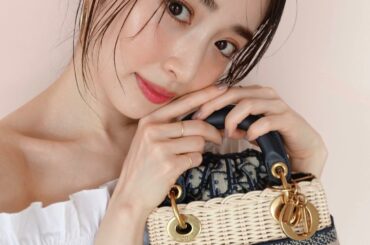 MY LADY DIOR♡
昔ながらの手作業で編み上げた、DIORならではのサヴォワールフェールの魅力が詰まったアイコンバッグ

今日から六本木ヒルズにて
レデ...