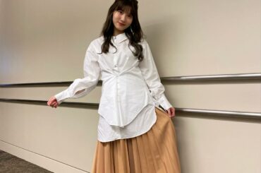 今日はシャツがあんにんさん
スカートが横山さんのお下がりでした！(デジャブ)

大好きな先輩のお下がりを着れて私は幸せです...！

 #めぐコーデ...