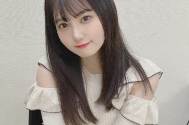 ͗ ͗︎︎♡

 #ootd  #grl  #自撮り女子  #ストレートヘア  #肩...