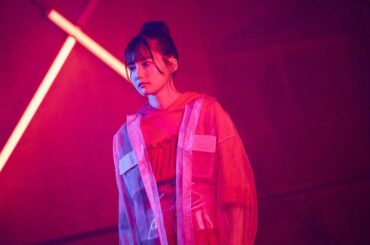 オフショット

真面目な私とめっちゃ笑顔な私

 #アイドル  #お団子ヘア  #衣装  #アイドル衣装...