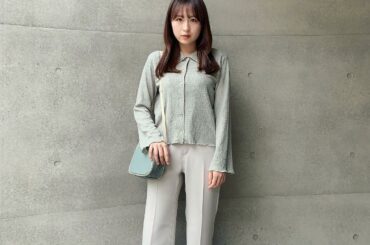 #私服コーデ #カーディガンコーデ 
#スラックスコーデ #センタープレスパンツ...