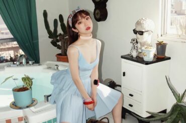 ばびに初めて写真撮ってもらいました。
メイクもスタイリングも全部自分でやっちゃう多才なばびちゃん。
絵描きだからメイクも顔に絵描いてるみたいに迷いなくするの。楽...