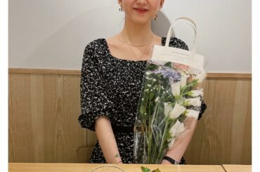 今日は友人がお誕生日を祝ってくれました！！！楽しい日はメイクも気合い入ります〜！
・
素敵なお花〜！
・
今日は一足先に、6月3日発売のディオールショウ アイシ...