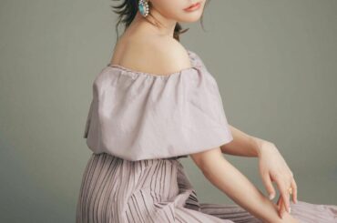 bis @bis_web 本日発売
⁡
新作 @crayme_official を着て
巻末特集にいます
⁡
bis × Crayme, × CHEERZで開催...