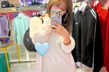 みきちゃんに会いに @imadamarket に行きました

みきちゃん元気そうでよかった！！( @candymiiiki )...