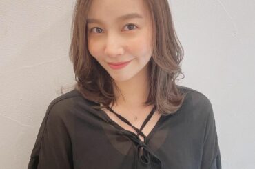 .
美容院

今回も小池さん@lewinxiaochi にお願いしました^ ^

今回は仕事の都合であまり印象は変えずに整えてもらったのだけど、
やっぱり仕上が...