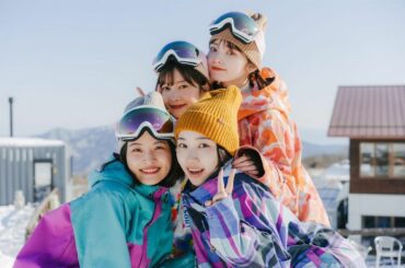 ドラ恋４話
ご視聴ありがとうございました！

みんなでスノボ楽しかったね。
夜は女子寮でお鍋つついてワイワイ幸せでした！

スノボの時、私が1人なのを見つけて
...