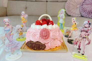 .
とっても可愛くて美味しいので
ケーキ単体も載せときます
アトリエアニバーサリーの
ローズバニティーってケーキ
ここのケーキ可愛いの
私は渋谷のスクランブルス...