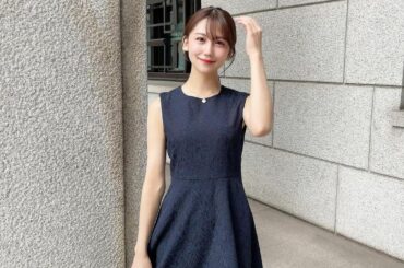 ⁡
夏らしいボタニカル調のジャガード生地を使ったOP♡
今日はカジュアルな小物と合わせました 
⁡
とにかくシルエットに沢山拘って、
立ち姿を美しく魅せる１着に...