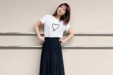お久しぶりのオンラインお話し会でした
今日の私服〜
ハートのTシャツがお気に入りです︎

tops @agnesb_officiel 
skirt @milao...
